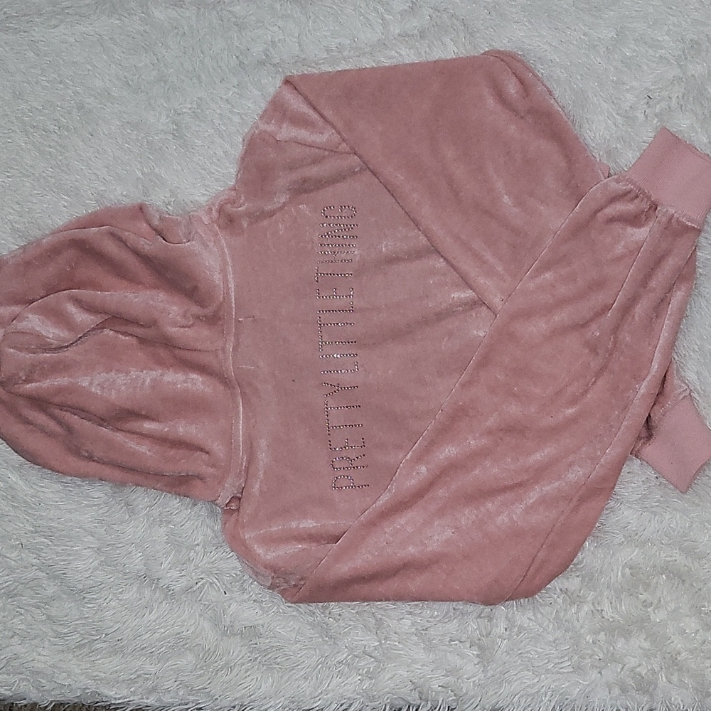 Pink cropped sweater